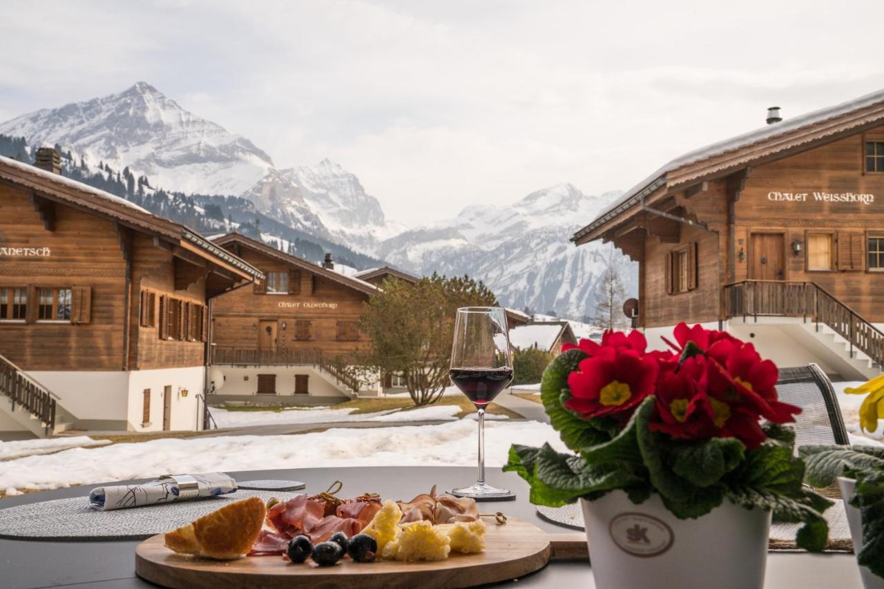 Chalet Spitzhorn - Your Peak Getaway - Private Terrasse & Gratis Parkplatz Gsteig Exterior foto